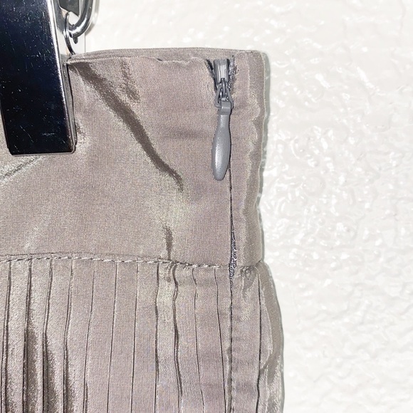 Mikarose Gray Pleated NWT A Line Career Skirt - Picture 3 of 8